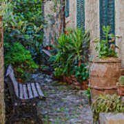 Cobblestone Courtyard Of Tuscany Art Print