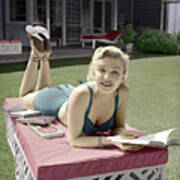 Marilyn Monroe Summer Reading Art Print