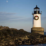 Moonrise Over Fort Pickering Lighthouse Salem Ma Winter Island Wreath Art Print