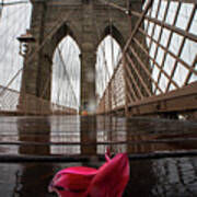 Rainy Day On The Brooklyn Bridge Brooklyn New York Tulip Petals Art Print