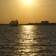 Sailboat Sunset On The Charleston Harbor Art Print