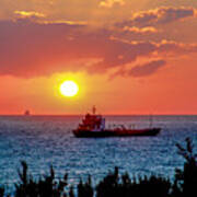 Sunset On The Horizon Art Print