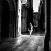 The Man With The Hat - Mdina, Malta - Black And White Street Photography Art Print