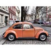 Volkswagen Käfer

#berlin #kreuzberg Art Print