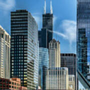 Willis Tower, Skyline And Chicago River On A Sunny Day Art Print