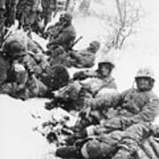 American Marines Rest In Snow In Korea Art Print