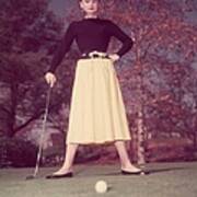 Audrey Plays Golf Art Print