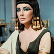 Elizabeth Taylor In Cleopatra Art Print