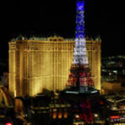 Eiffel Tower in Night Las Vegas Editorial Stock Image - Image of  entertainment, eiffel: 33358214