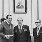 Leonid Brezhnev And Robert Maxwell Art Print