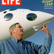 Life Cover: October 22, 2004 Art Print