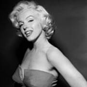 Marilyn Monroe Wearing Strapless Art Print