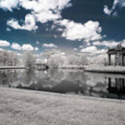 Pagoda At Forest Park St Louis In Infrared Art Print