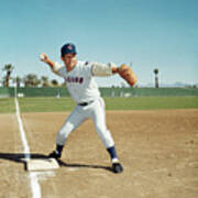 Ron Santo Throwing The Ball Art Print