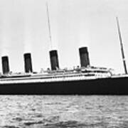 Titanic At Sea Art Print