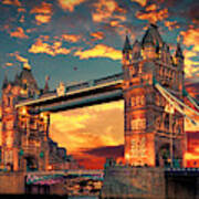 Tower Bridge At Sunset London England - Dwp1237288 Art Print
