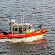 U.s. Coast Guard Defender Boat 25472 Art Print
