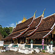 Wat Xieng Thong - Buddhist Temple In Art Print