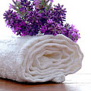Lavender Flowers On A White Bath Towel In A Spa Art Print