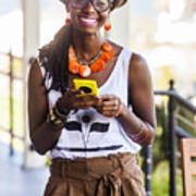Black Woman Using Cell Phone Outdoors Art Print