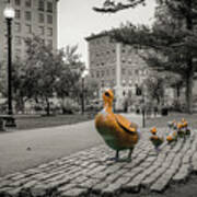 Boston's Make Way For Ducklings In Selective Color Art Print