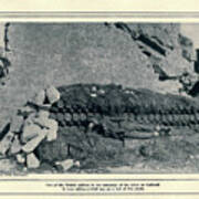 British Soldier In Gallipoli Resting On Live Shells K5 Art Print