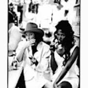 Christy Turlington And Naomi Campbell At The Central Grocery, New Orleans Art Print