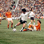 Soccer - World Cup 1974 - final - West Germany v Holland Art Print