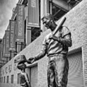 Ted Williams Statue At Fenway Stadium - Black And White Art Print