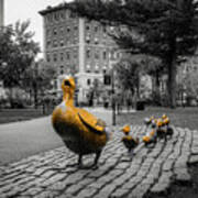 Waddling Duckling Statues In Boston Public Gardens - Selective Color Art Print