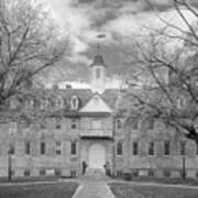 William And Mary Wren Building Art Print