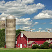 Wisconsin Primary Colors - Dairy Barn And Ivy Covered Silo In Cooksville Wisconsin Art Print