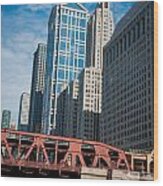 Bridge Over The Chicago River Wood Print