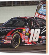 18 Kyle Busch Wood Print