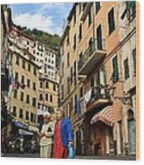 Cinque Terre Stroll Wood Print