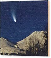 Comet Hale Bopp Rising Over Mount Shasta 01 Wood Print