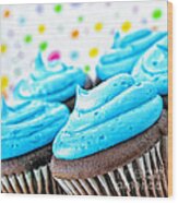 Cupcakes Wood Print