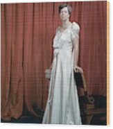 Eleanor Roosevelt In A Rosy-white Gown Wood Print