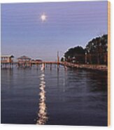 Full Moon On The Bay Wood Print