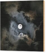 Hunter's Moon Wood Print