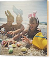 Kids Playing In Sea During Summer Easter Wood Print