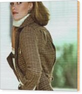 Lisa Taylor Wearing A Tweed Blazer Wood Print
