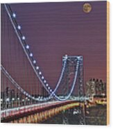 Moon Rise Over The George Washington Bridge Wood Print
