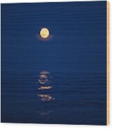 Moon Rising Over The North Sea Wood Print