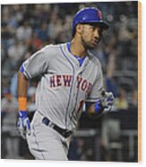 New York Mets V New York Yankees Wood Print