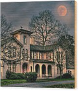 November Moon Over Governor Ross Mansion Wood Print