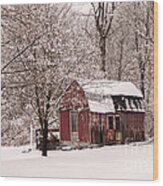 Old Shed In Snow Wood Print