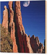 Three Graces At Garden Of The Gods Wood Print