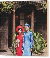 Vietnamese Wedding Couple 01 Wood Print