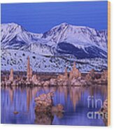 Winter Sunrise Over South Tufas Mono Lake State Park California Wood Print